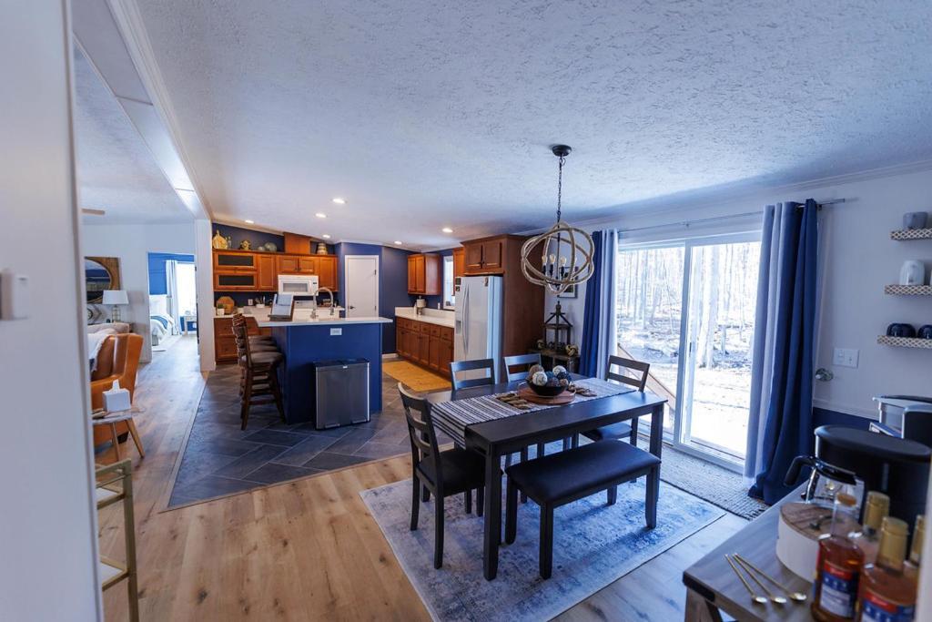 The Roost By Simple Life Rentals Baileys Harbor Eksteriør billede